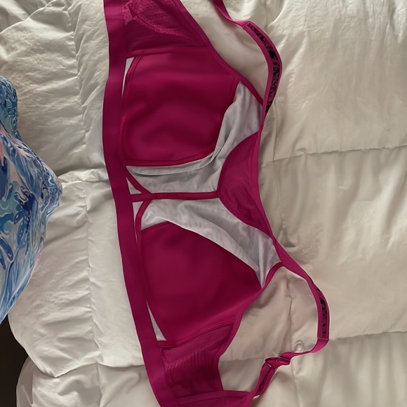 Glamorise Sport Bra 42DD lightweight Pink Running Sports Bra - Picture 3 of 6